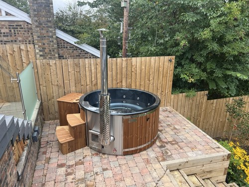 Wood fired hot - wood, |
